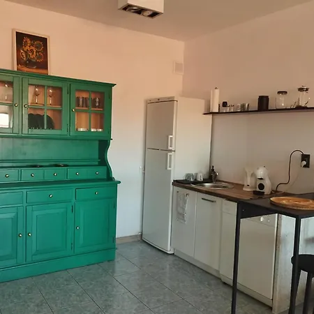 - Wyszynskiego Apartment *