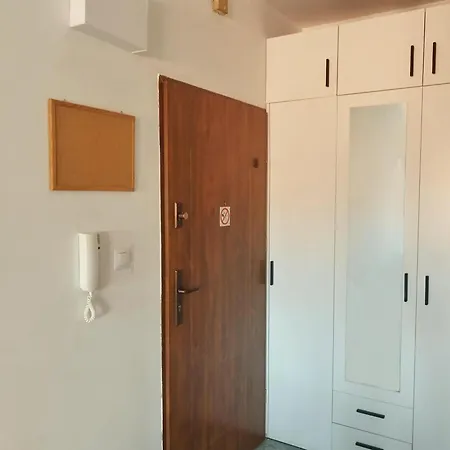 - Wyszynskiego Apartment