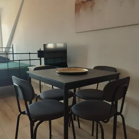 Apartment - Wyszynskiego
